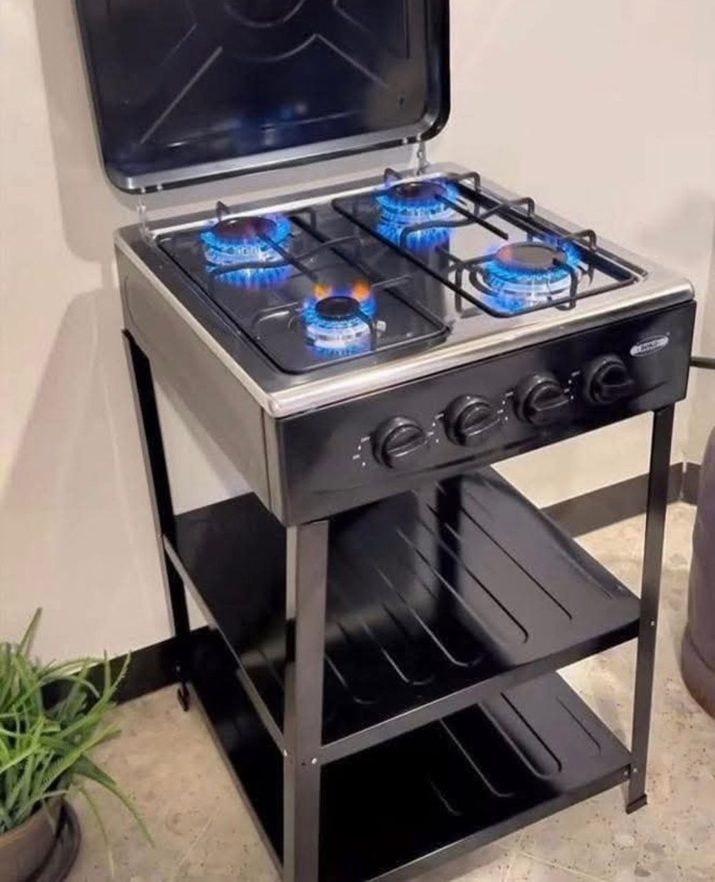 Cuisinière 4 feux 🔥