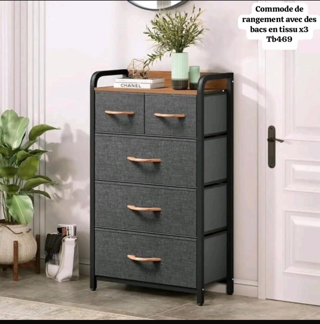 Commode de rangement avec bacs en tissu