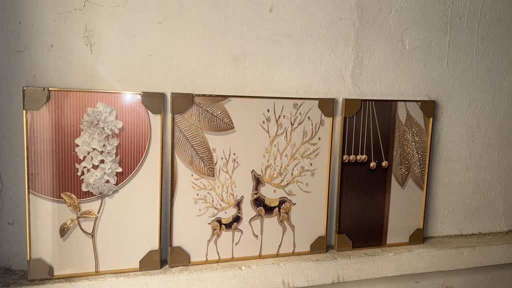 3 tableaux décoratifs en enluminieume