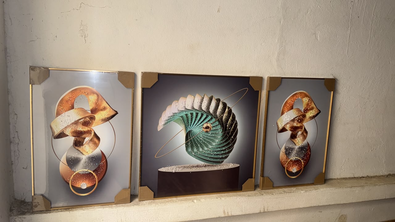 3 tableaux décoratifs en enluminieume