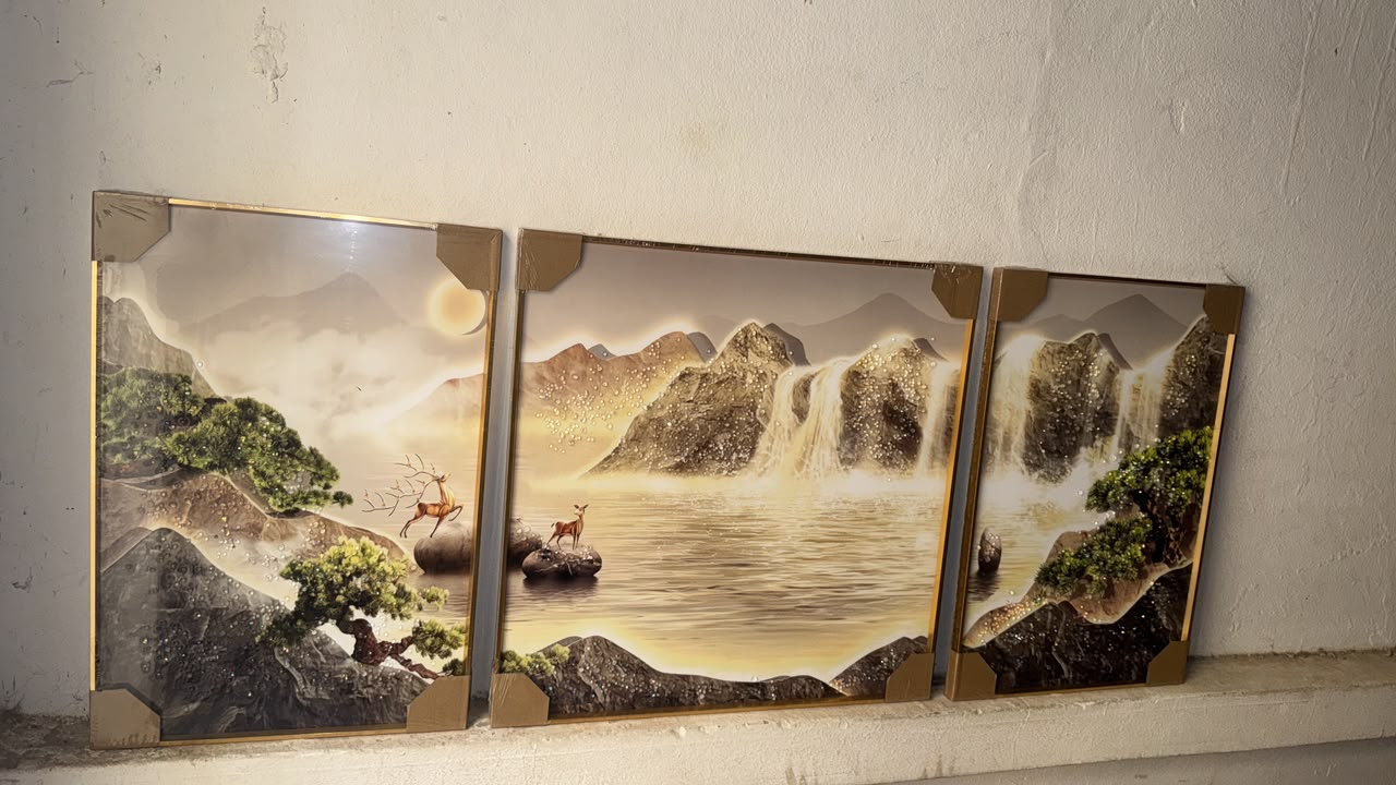 3 tableaux décoratifs en enluminieume
