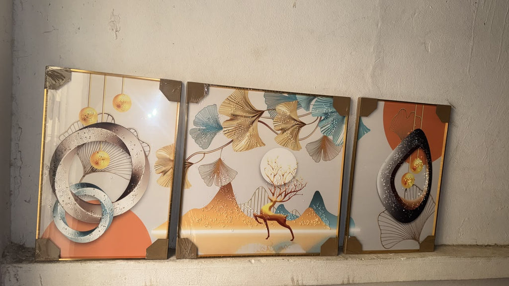 3 tableaux décoratifs en enluminieume