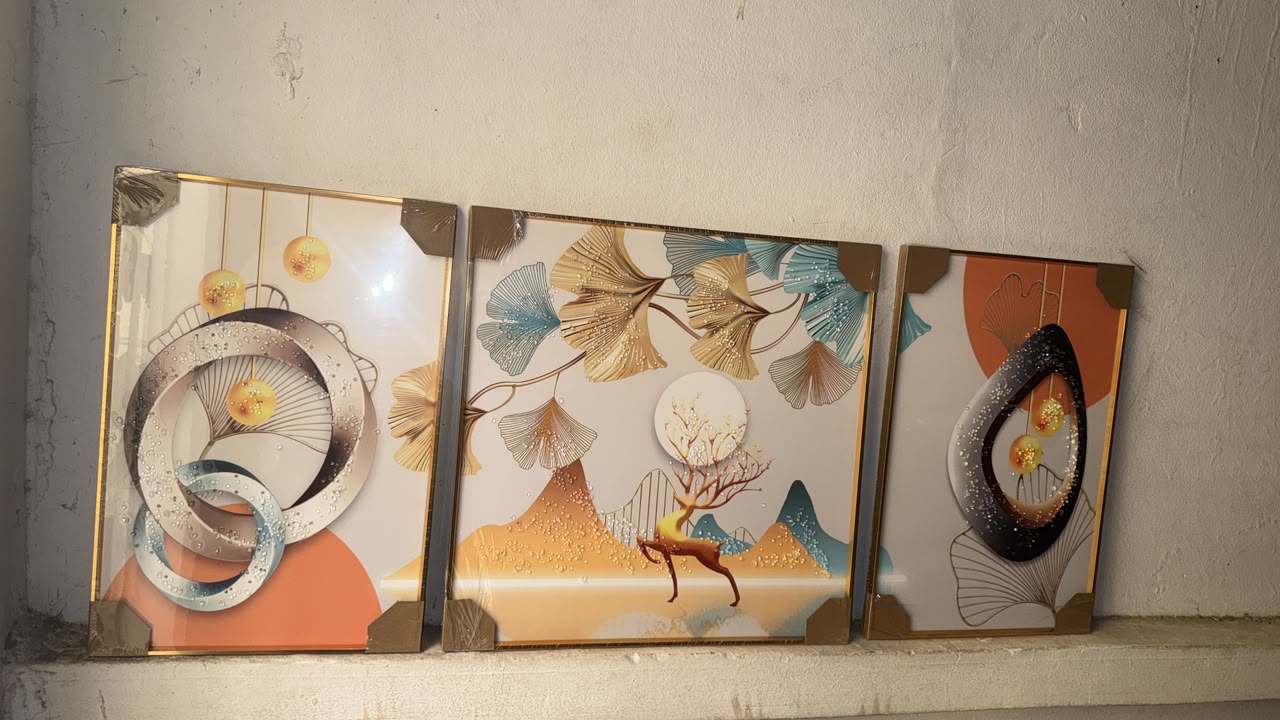 3 tableaux décoratifs en enluminieume