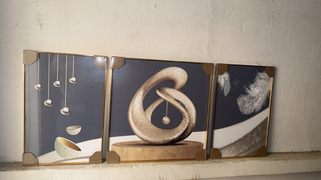 3 tableaux décoratifs en enluminieume